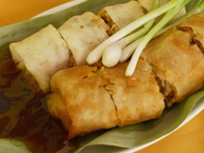 Lumpia Selaras: Kehangatan yang Mengisi Setiap Sudut Cilacap